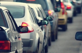 ep un coche de mas de 15 anos factura tres veces menos en un taller que uno de hasta 5 anos segun