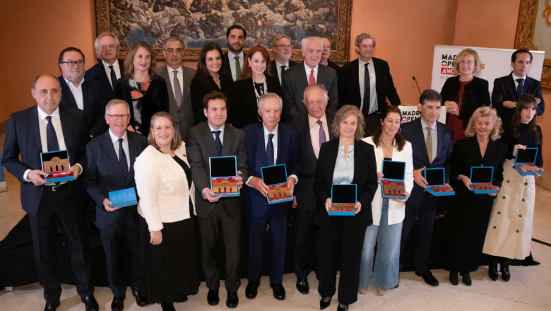 foto grupo premiados 