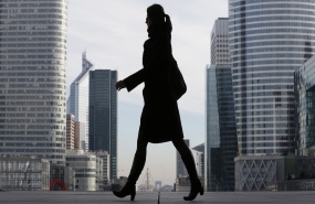 business-woman-femme-d-affaire-la-defense business-woman-femme-d-affaire-la-defense