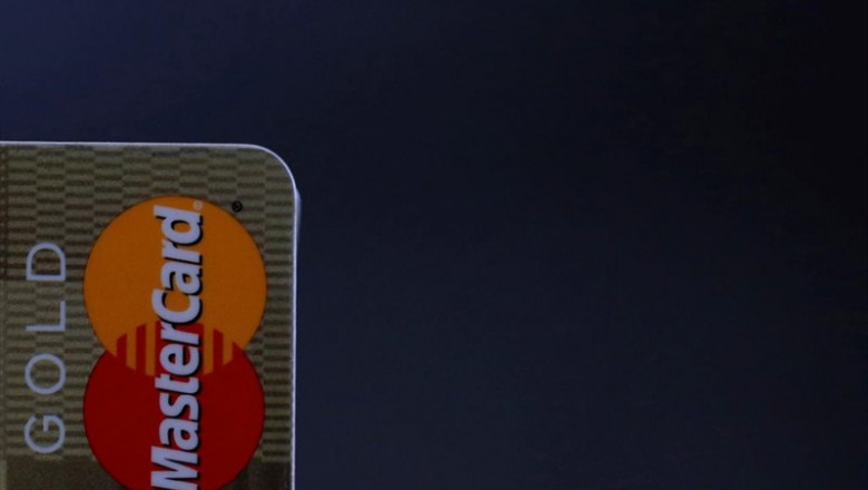 A MasterCard credit card is pictured on this photo illustration taken in Bordeau | REGIS DUVIGNAU - Archivo ep a mastercard credit card is pictured on this photo illustration taken in bordeau 20190430191603