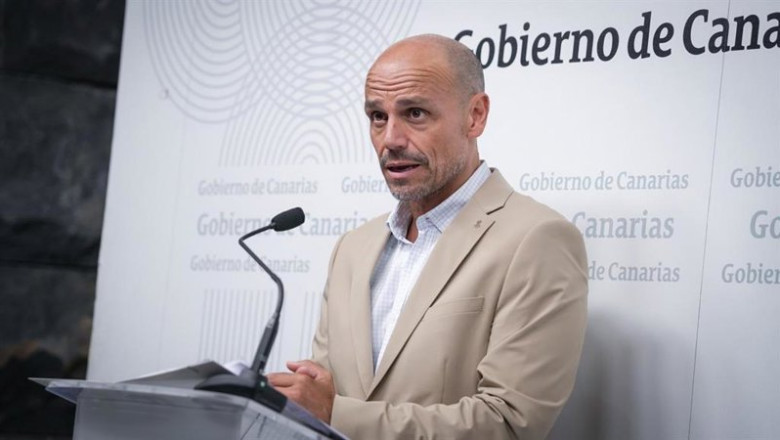 ep archivo   el portavoz del gobierno de canarias alfonso cabello en rueda de prensa