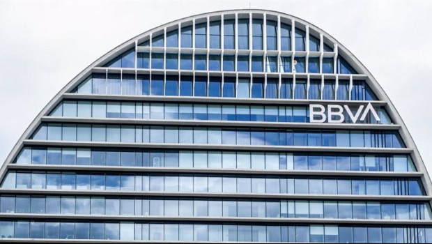 Archivo - Fachada de la sede de BBVA, a 26 de septiembre de 2024, en Madrid (España). | Ricardo Rubio - Europa Press - Archivo ep archivo fachada de la sede de bbva a 26 de septiembre de 2024 en madrid espana 20250422103703