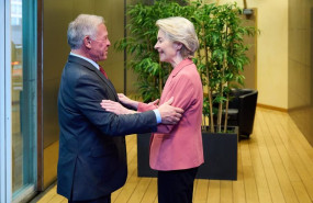 ep archivo   la presidenta de la comision europea ursula von der leyen y el rey abdala ii de