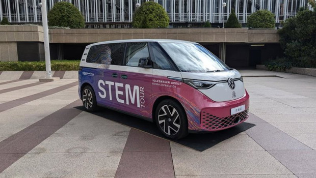 ep archivo   stem tour una ruta de 6000 kilometros para acercar las vocaciones cientificas a 2000