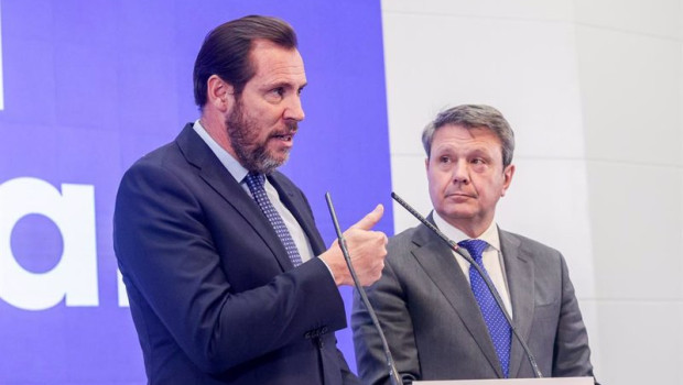 ep el ministro de transportes y movilidad sostenible oscar puente i y el secretario general de