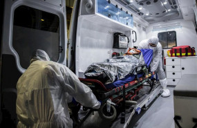 ep march 2 2020 - tehran iran the transfer of coronaivrus patients by ambulance from one hospital to