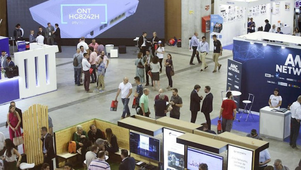 ep mas de 3000 personas visitan la feria aotec de telecomunicaciones e innovacion de 2019