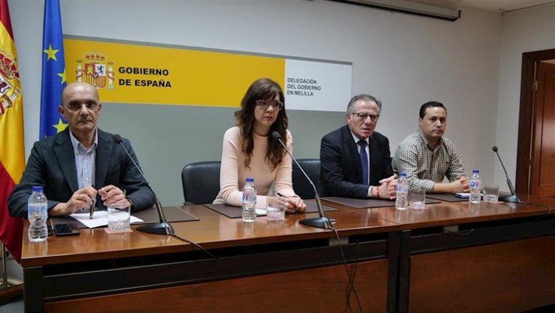 Sabrina Moh y Eduardo de Castro, con responsables sanitarios | DELEGACIÓN DEL GOBIERNO EN MELILLA ep sabrina moh y eduardo de castro con responsables sanitarios