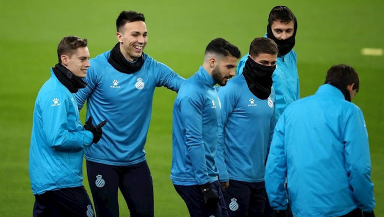 ep uefa europa league - espanyol training session ep uefa europa league - espanyol training session