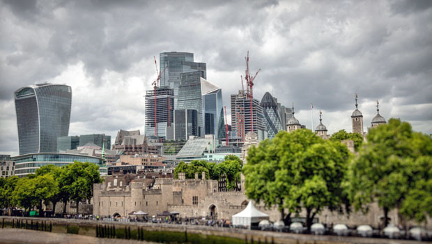 dl ville de londres tour de londres bâtiments officiers tours quartier financier square mile marchés financiers commerçants pb