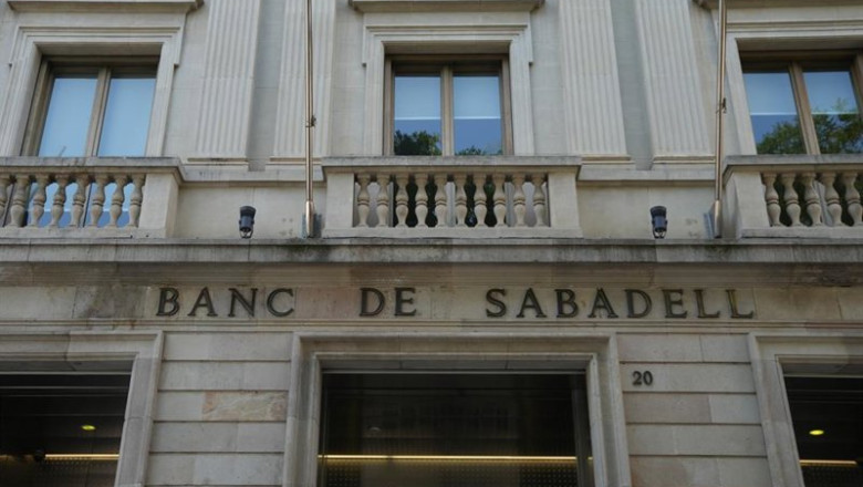 Archivo - Fachada de la sede histórica del Banc Sabadell. | David Zorrakino - Europa Press - Archivo ep archivo fachada de la sede historica del banc sabadell