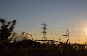 ep archivo un poste electrico a 12 de enero de 2021 en barcelona ep archivo un poste electrico a 12 de enero de 2021 en barcelona