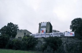 ep bng despliega pancartaspedir la devolucion del pazomeiras
