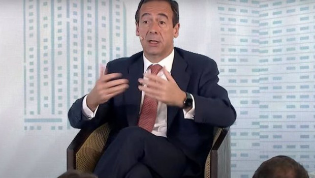ep el consejero delegado de caixabank gonzalo gortazar durante su intervencion en el spain investors ep el consejero delegado de caixabank gonzalo gortazar durante su intervencion en el spain investors