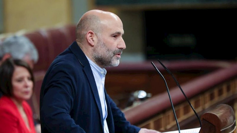 ep el diputado del bloque nacionalista galego bng nestor rego interviene desde la tribuna del