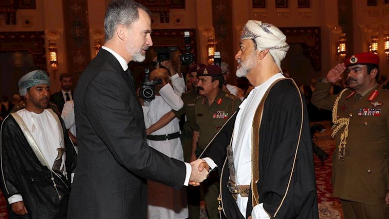 El Rey presenta al Sultán de Omán, Haitham Bin Tarek, sus condolencias con motivo del fallecimiento de Su Majestad Qabús Bin Said | CASA DEL REY ep el rey presenta al sultan de oman haitham bin tarek sus condolencias con motivo del fallecimiento