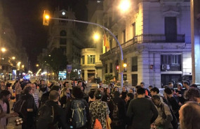 ep final de la concentracion en barcelona ante la jefatura de policia a raiz de la sentencia del