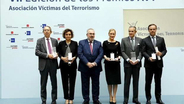 ep fotofamilialos premiosla avtcristina cifuentes
