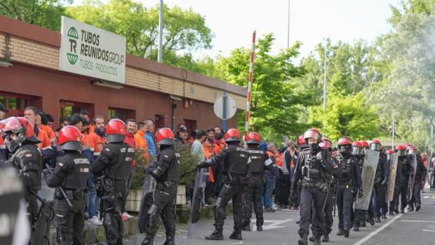 ep piquetes durante la asamblea de tubos reunidos a 7 de mayo de 2026 en amurrio alava