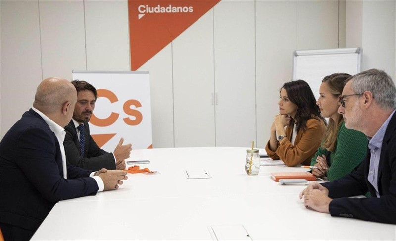 ep reunion de cs con las patronales canarias