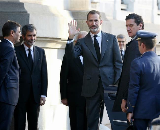 El rey Felipe sale de la capilla ardiente de Maza | EUROPA PRESS ep rey felipe salela capilla ardientemaza