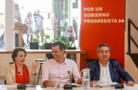 ep secretario generalpresidentegobiernofunciones pedro sanchez yministratrabajo migracionesseguridad socialfunciones y secretariaseguridad socialpactotoledopsoe magdalena valerio se reunenorganizacione