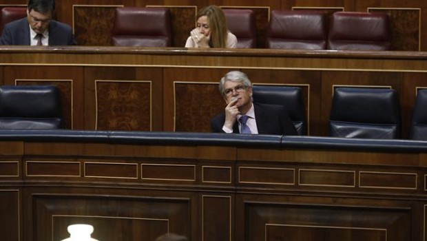 ep alfonso dastis sentadosi escanocongreso