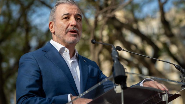 ep archivo   el alcalde de barcelona jaume collboni durante el acto de colocacion del brazo superior