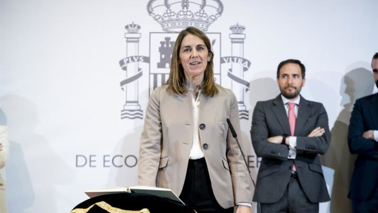Archivo - Paula Conthe (c) toma su cargo como secretaria general del Tesoro y Financiación Internacional. | A. Pérez Meca - Europa Press - Archivo ep archivo paula conthe c toma su cargo como secretaria general del tesoro y financiacion