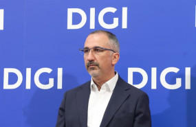 ep el consejero delegado de digi marius varzaru durante la celebracion del tradicional acto del