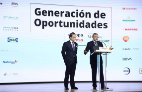 ep el presidente de europa press asis martin de cabiedes presenta al presidente de mckinsey iberia