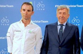 ep eusebio unzue manager general del movistar team junto al ciclista del equipo telefonico alejandro