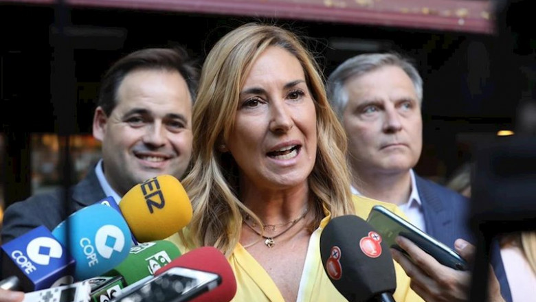 ep la vicesecretaria de organizacion del pp ana beltran en declaraciones a los medios junto al