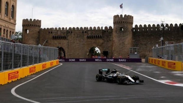 ep lewis hamilton gran premio europa baku