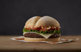 ep mcdonalds lanza una hamburguesa en apoyo a los productores locales frente a la crisis del