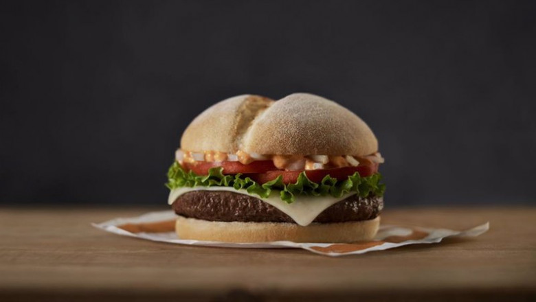 ep mcdonalds lanza una hamburguesa en apoyo a los productores locales frente a la crisis del ep mcdonalds lanza una hamburguesa en apoyo a los productores locales frente a la crisis del