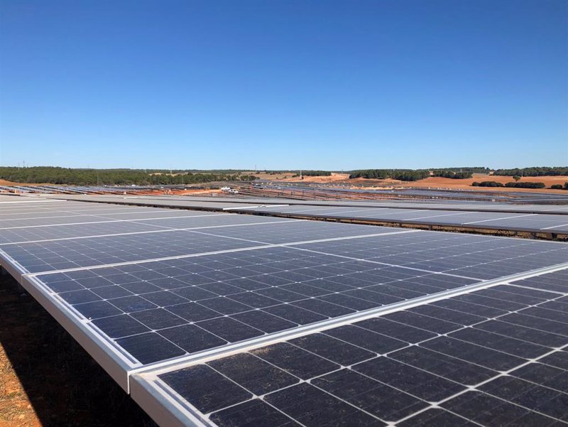 Iberdrola comienza la construcción de su primera planta fotovoltaica en California