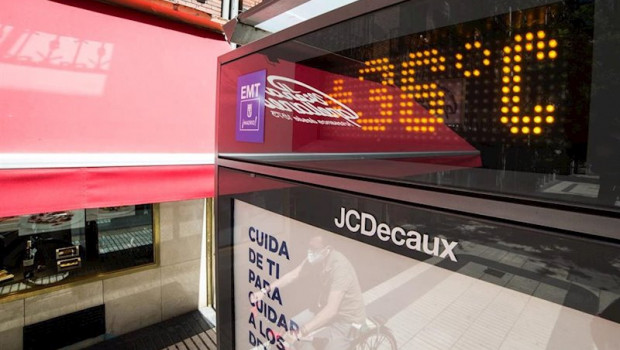 ep un termometro en madrid a mas de un mes para que comience el verano y cuando la capital ya ha