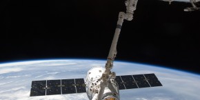 la-capsule-non-habitee-dragon-de-la-societe-spacex-doit-etre-lancee-vers-la-station-spatiale-internationale-iss-pour-une-onzieme-mission