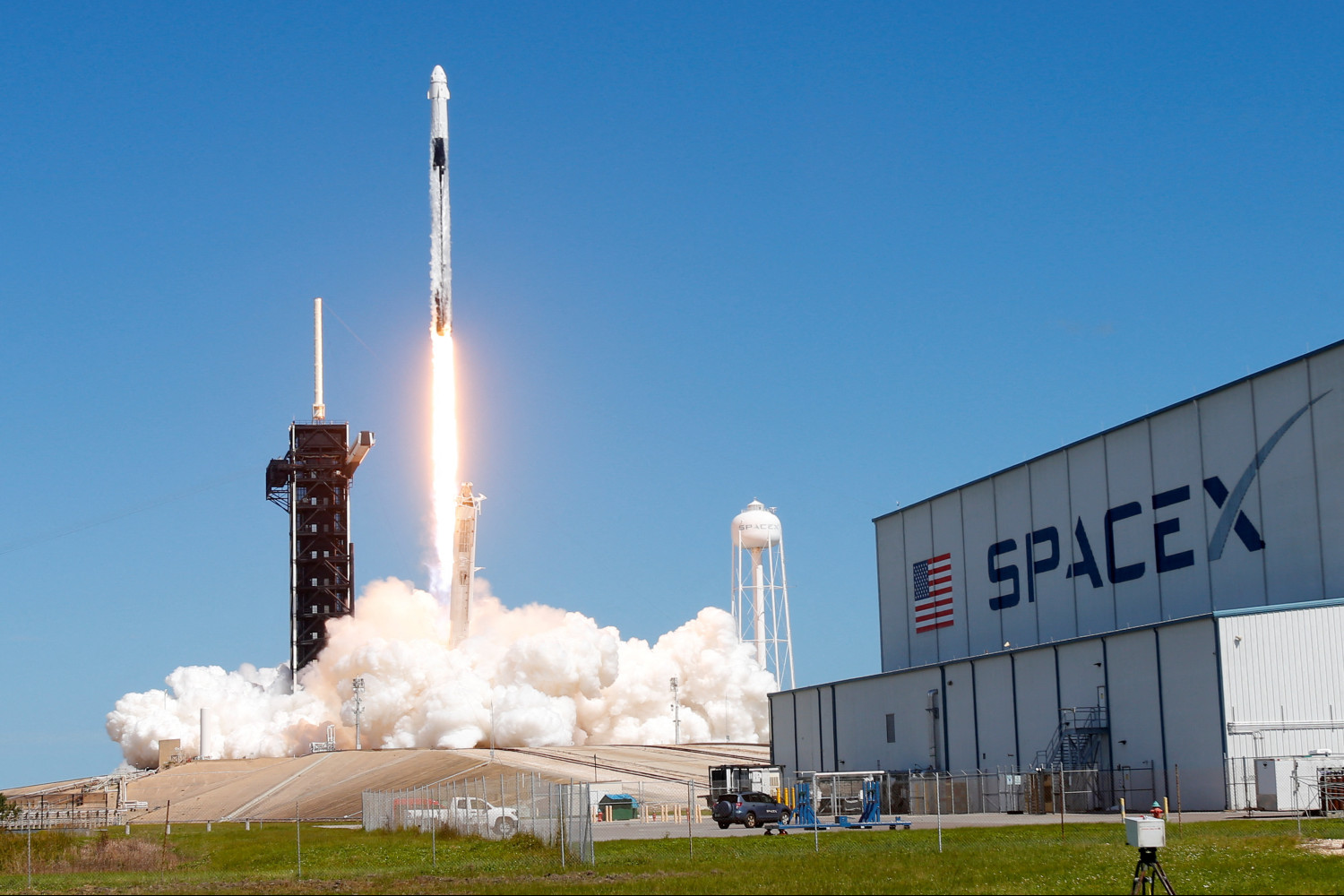 une fusee de spacex decolle depuis le centre spatial kennedy de la nasa a cap canaveral en floride etats unis 20221020212528 une fusee de spacex decolle depuis le centre spatial kennedy de la nasa a cap canaveral en floride etats unis 20221020212528