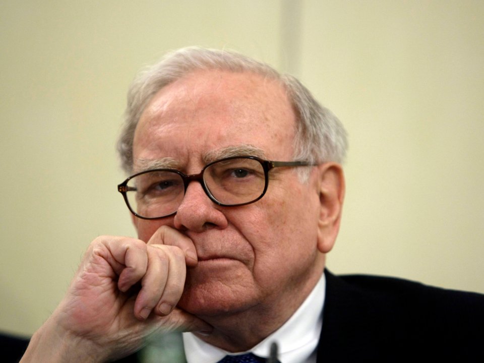 https://img.s3wfg.com/web/img/images_uploaded/a/1/warren-buffet.jpg