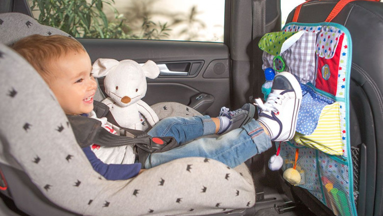 1564657551 viajar bebe en coche