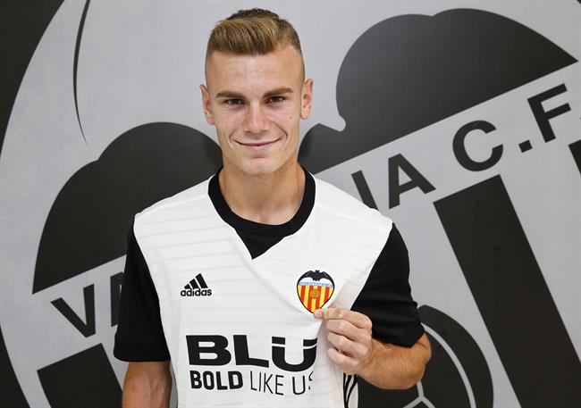 ep antonio latorre lato jugadorvalencia cf