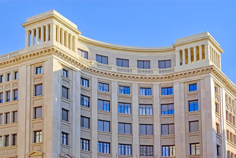 Foment cifra en 15.000 millones el impacto en inversiones del impuesto a la banca