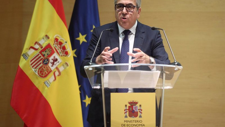 ep archivo   el presidente del instituto de credito oficial jose carlos garcia de quevedo durante su