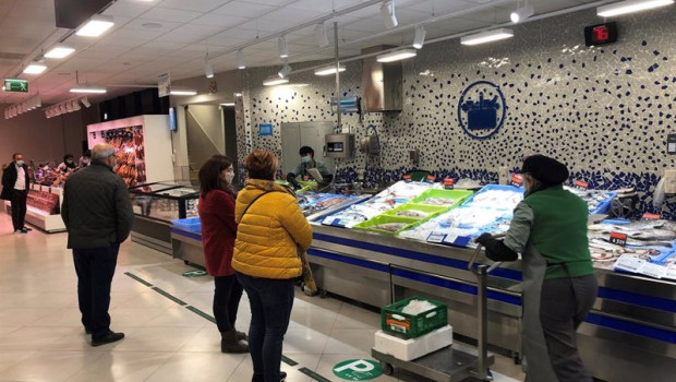 ep archivo   mercadona inaugura su nuevo modelo de tienda eficiente en la calle alfonso vi logrono