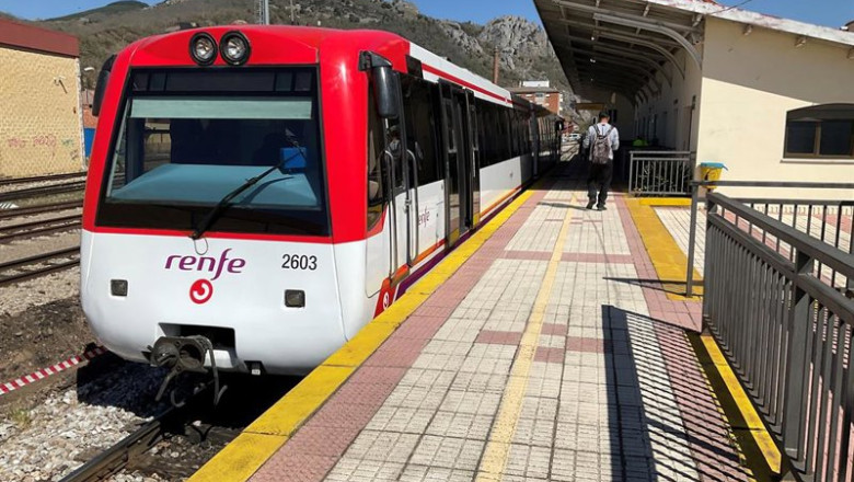 Archivo - Renovaciones de Renfe en Cercanías de Ancho Métrico. | RENFE - Archivo ep archivo renovaciones de renfe en cercanias de ancho metrico