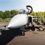 ep archivo   saab y las fuerzas armadas suecas amplian el contrato de mantenimiento del gripen