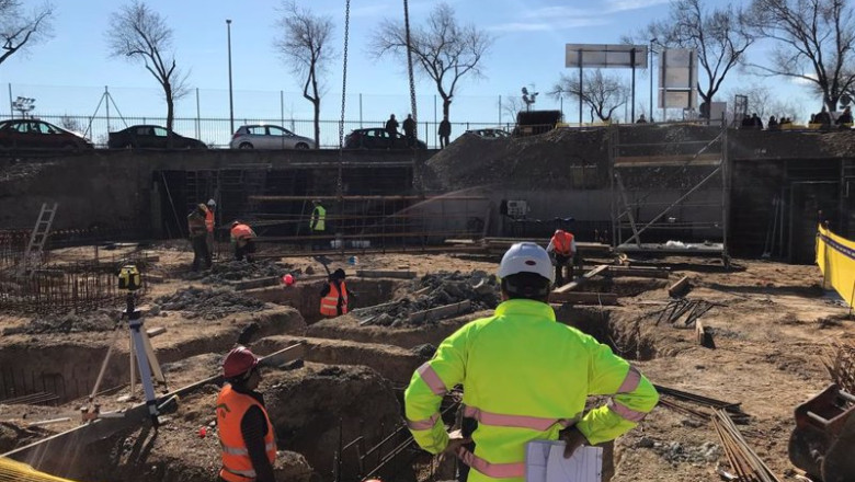 ep archivo trabajadores en una obra de la construccion ep archivo trabajadores en una obra de la construccion