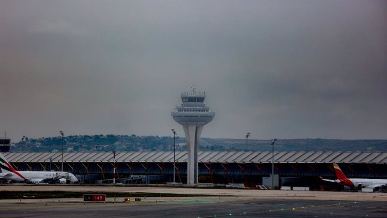 ep archivo una torre de control del aeropuerto adolfo suarez madrid barajas ep archivo una torre de control del aeropuerto adolfo suarez madrid barajas